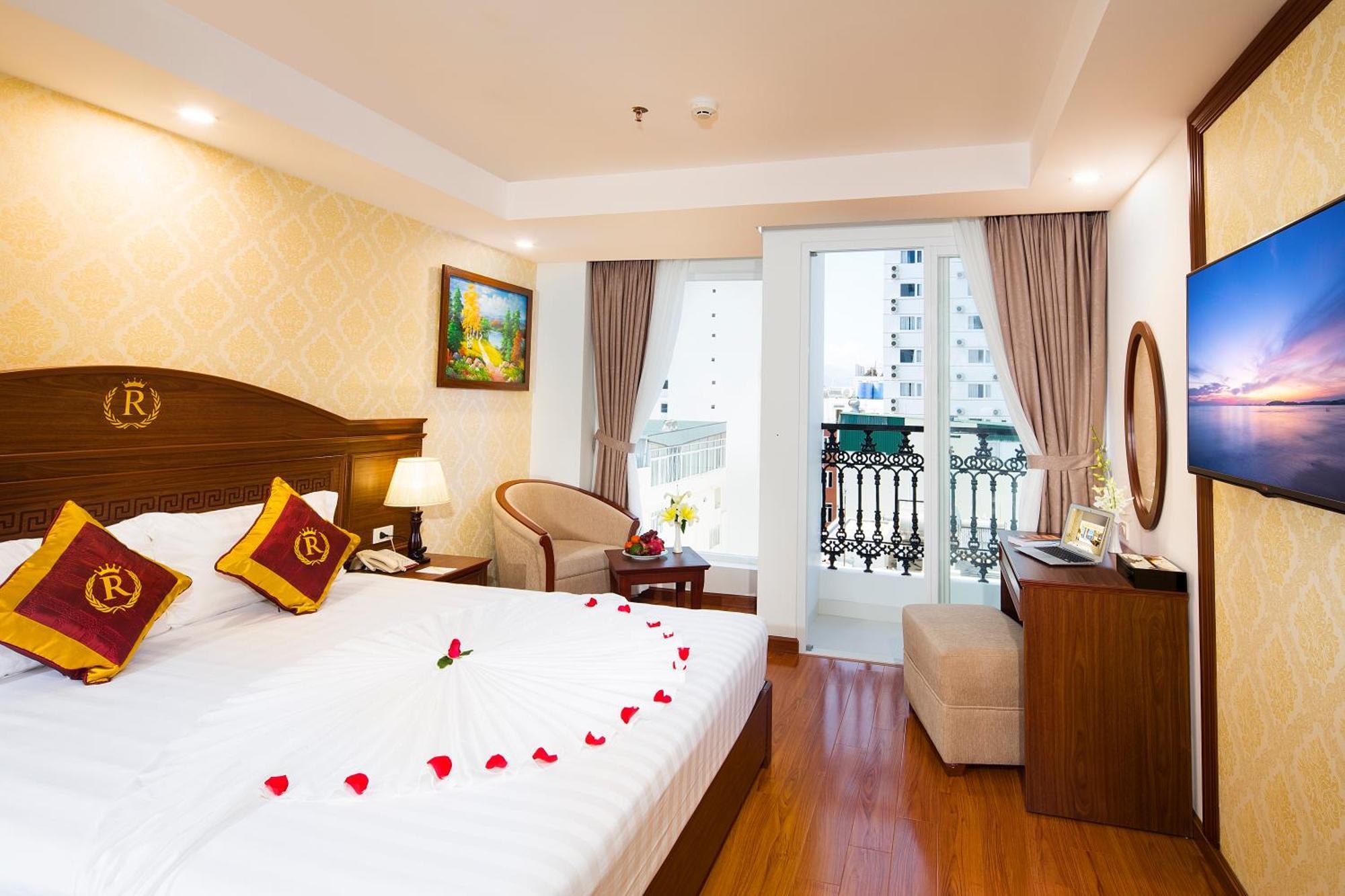 Hotel Regalia Nha Trang Exterior foto